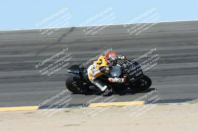 media/May-10-2025-Race Pace (Sat) [[db32fef2da]]/Vested/3-Bowl Set 1 (9am)/